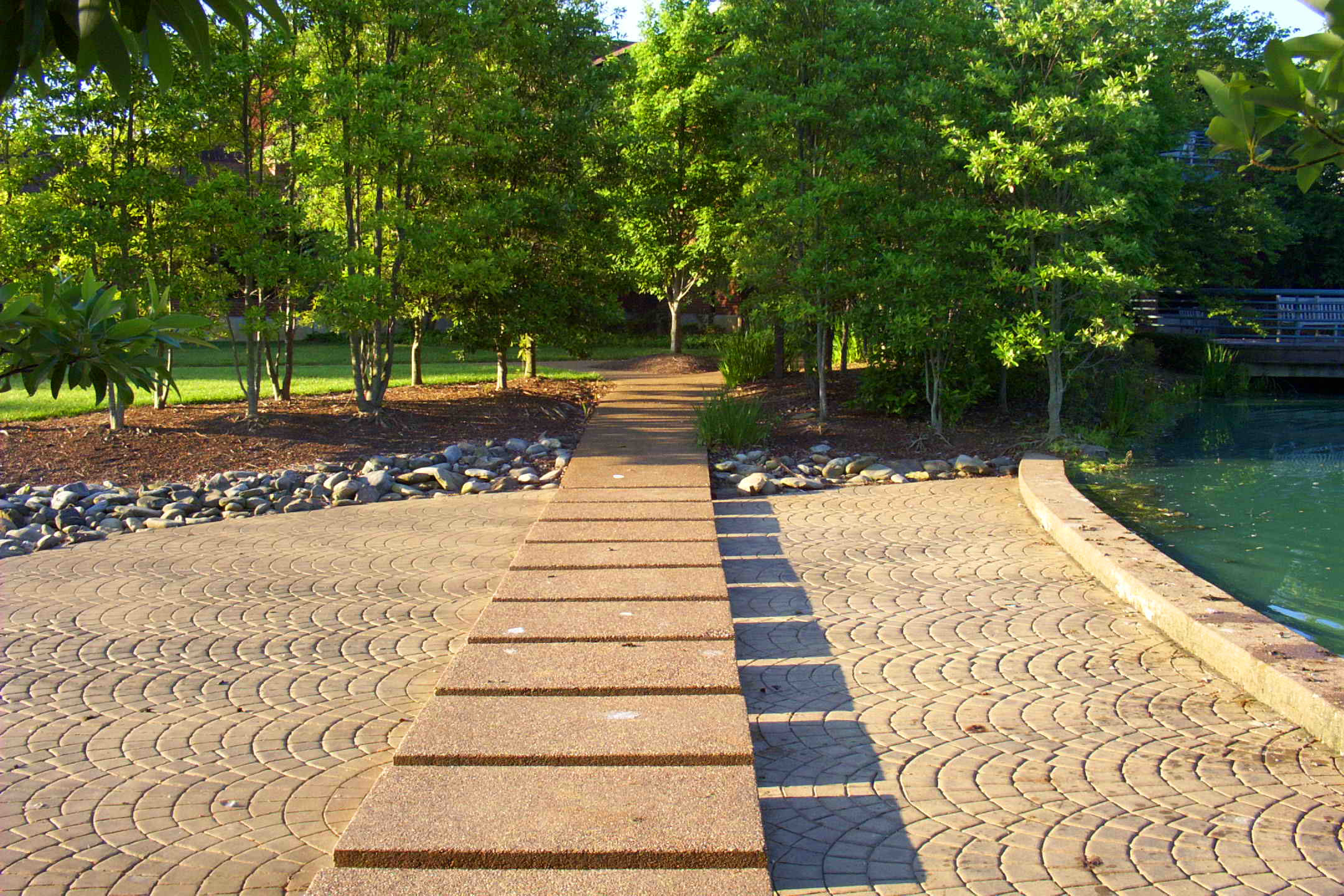 Cracker Barrel Old Country Stores Corporate Headquarters Lose Design